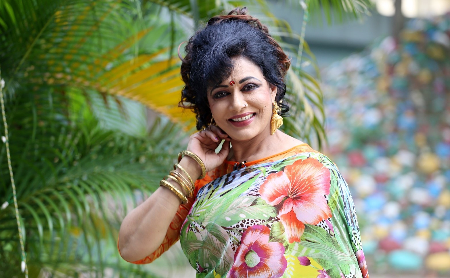 পরিচালক রোজিনার নতুন সিনেমা ‘এখনই সময়’, শুভ জন্মদিন